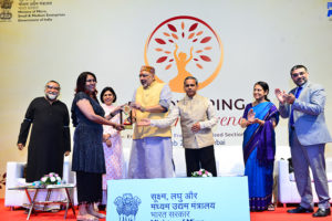 Felicitation of Smt. Manisha Dhatrak, MD Varun Agro Food Processing by Shri Giriraj Singh, Hon'ble Minister of State for MSME, Independent Charge in presence of other Dignitaries
